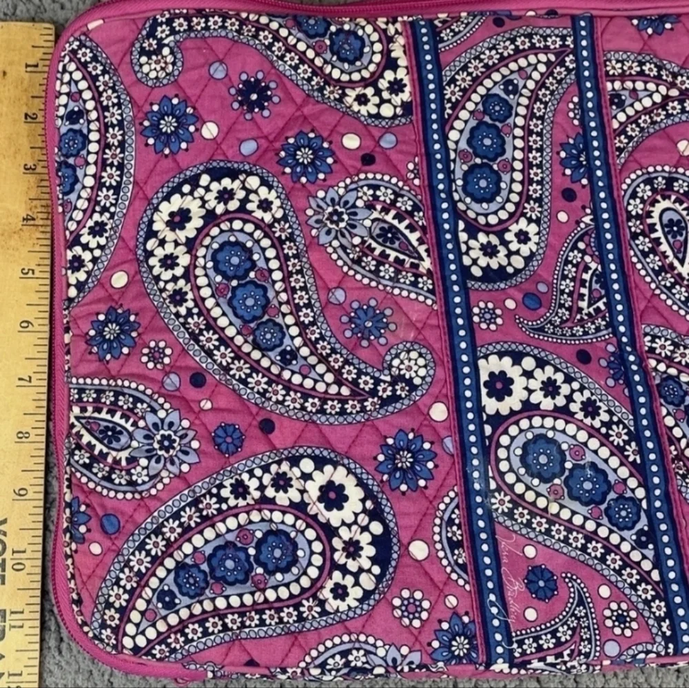 Vera Bradley Portfolio Laptop Tablet Sleeve Zip Cover Case Bag Pink Paisley